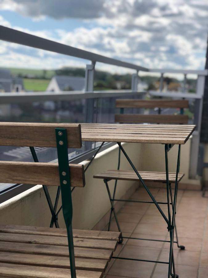 Bleu Sale - F2 Courseulles Avec Balcon Apartment Luaran gambar