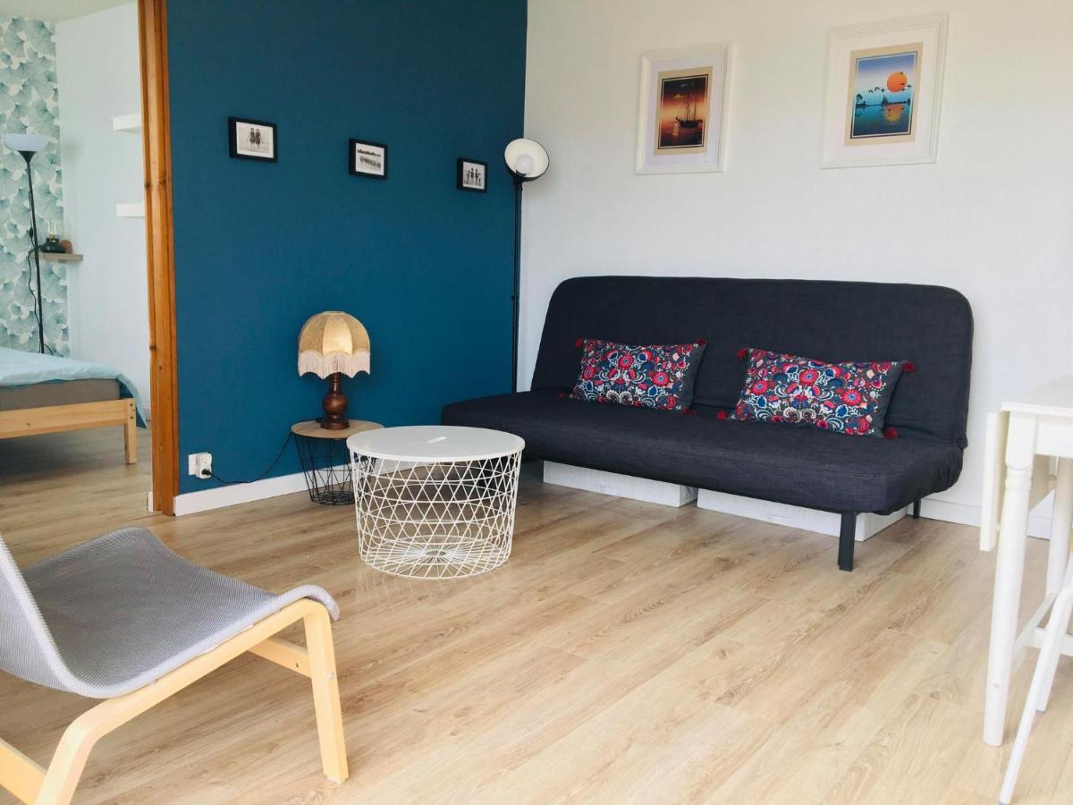 Bleu Sale - F2 Courseulles Avec Balcon Apartment Luaran gambar