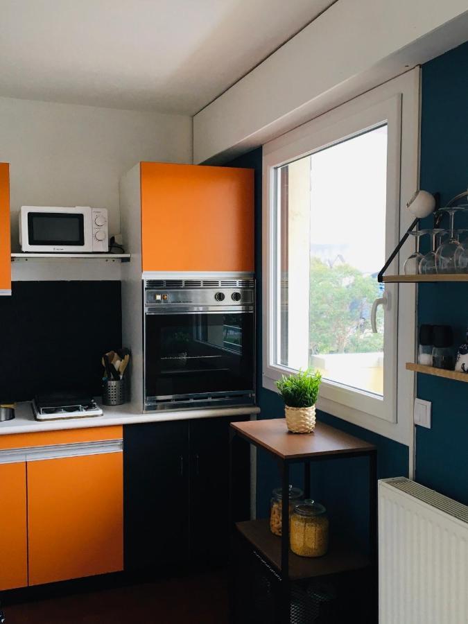 Bleu Sale - F2 Courseulles Avec Balcon Apartment Luaran gambar